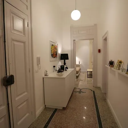 Guest house Re Ruggero 3*