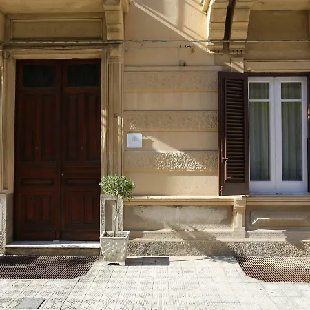 Guest house Re Ruggero 3*